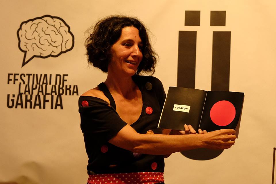 Contacto Puntoacciones garafia Caroline Hollander